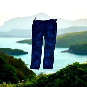 Woman’s small petite Blue Camo Leggings. Gently worn. No rips or stains.